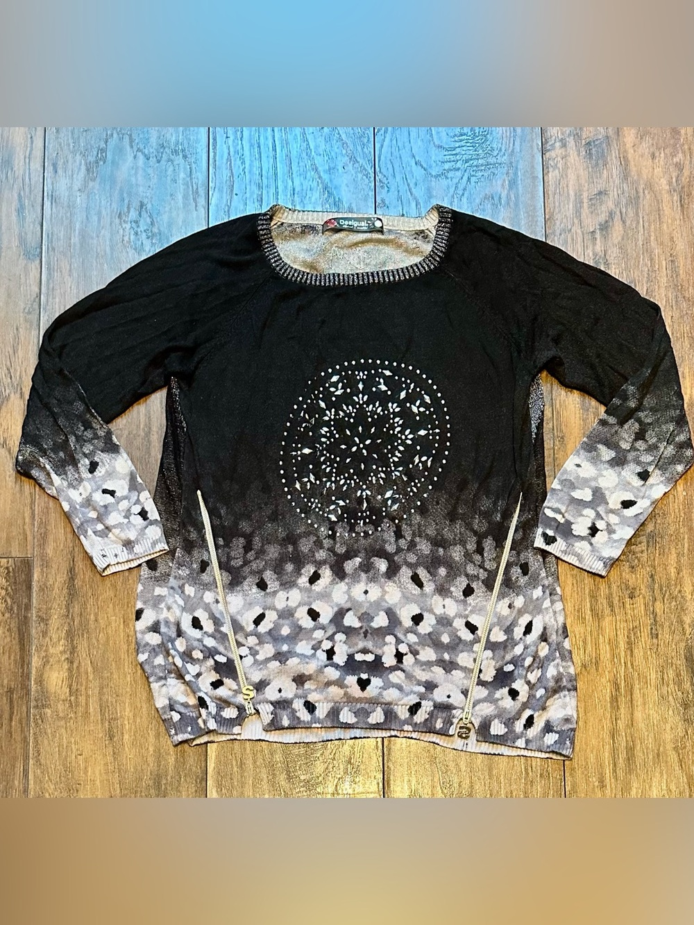 Desigual Ombré Leopard Black & Gray Embellished Pullover Knit Top Size M L